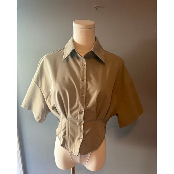 AEL Amy Enjoy Life cropped button down collar shirt Tan Large - Picture 2 of 10